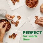 Bounty Paper Napkins, White, 1 Pack, 400 Sheets per Pack - Image 7